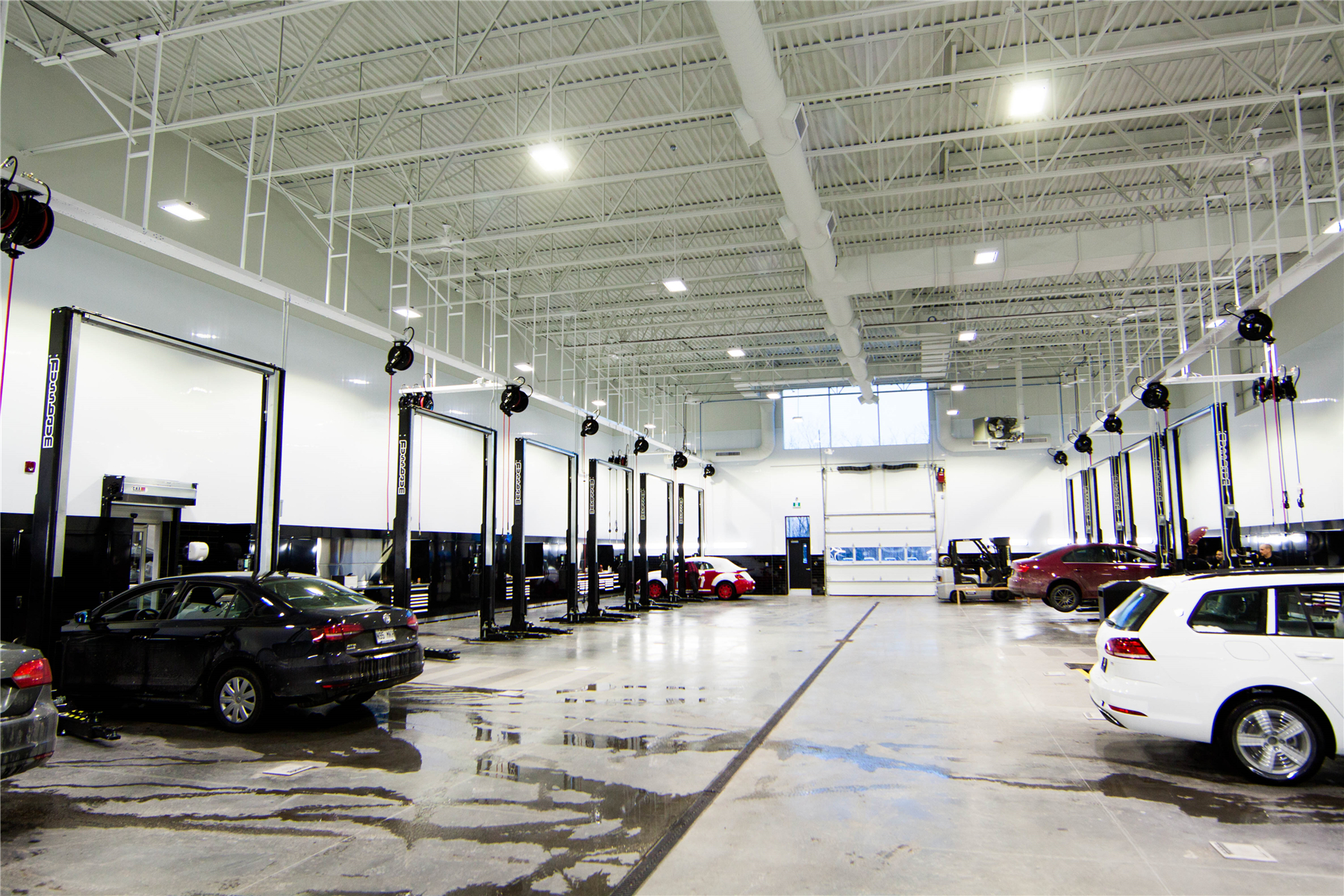 Volkswagen Car Dealership, Canada